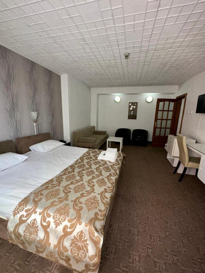 Darin Hotel Бухарест Екстер'єр фото