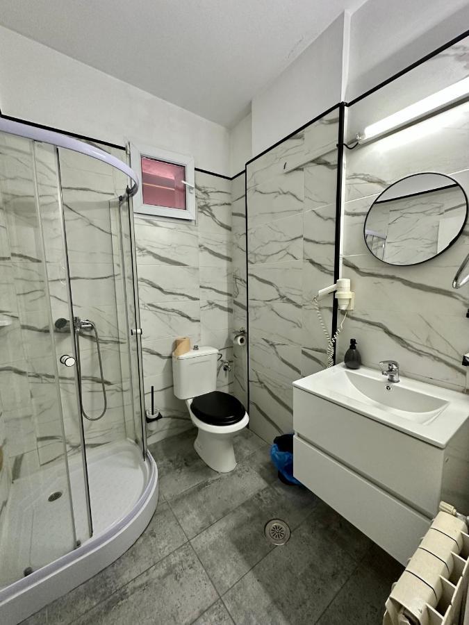 Darin Hotel Бухарест Екстер'єр фото